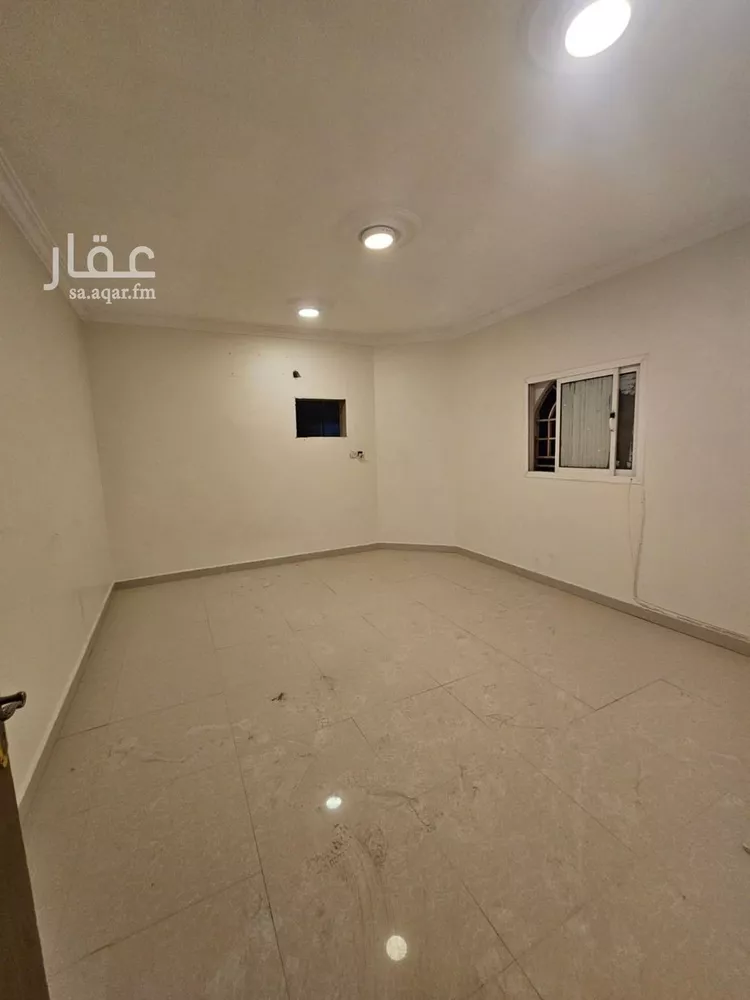 شقة للإيجار في شارع شاكر بن أبي بكر, حي الملك فيصل, مدينة الرياض, منطقة الرياض صورة 4