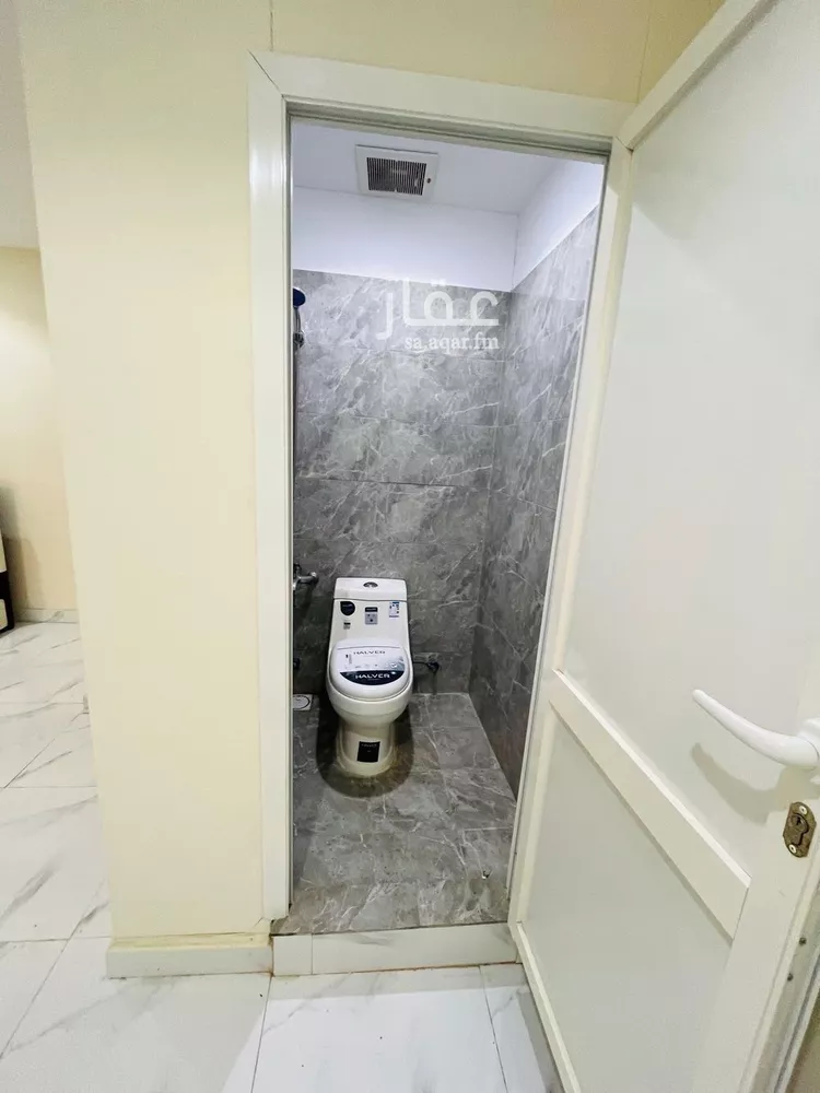 Room for Rent in Riyadh Ghirnatah