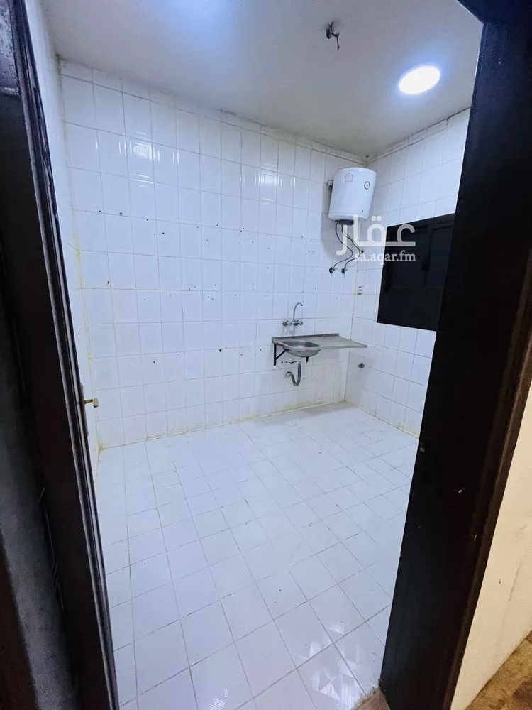 شقة للإيجار في شارع جبل علي, حي غرناطة, مدينة الرياض, منطقة الرياض صورة 3