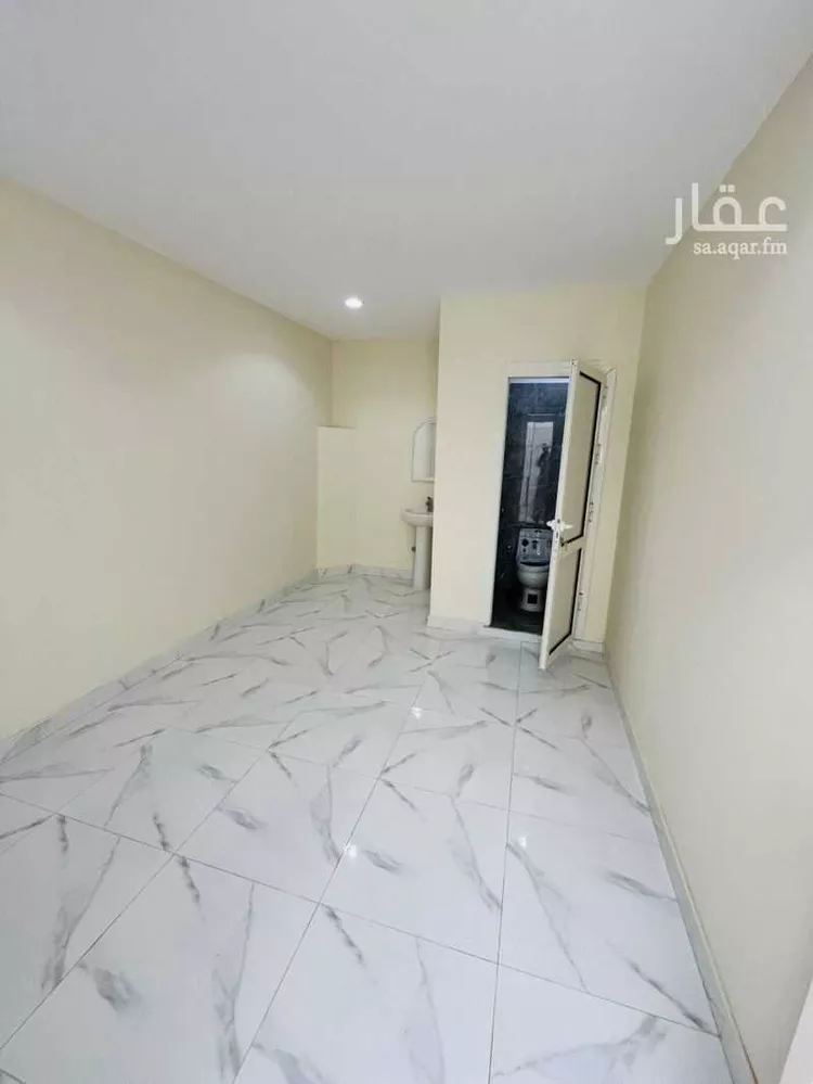 شقة للإيجار في شارع جبل علي, حي غرناطة, مدينة الرياض, منطقة الرياض