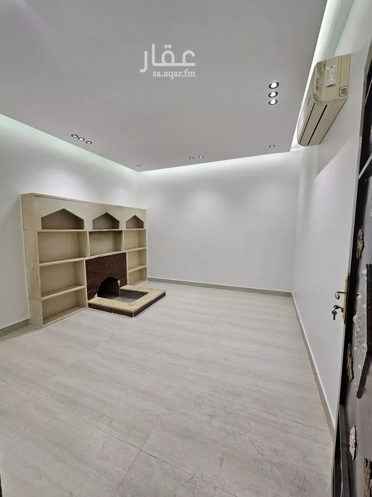 Villa for Sale in Riyadh Ghirnatah صورة 3