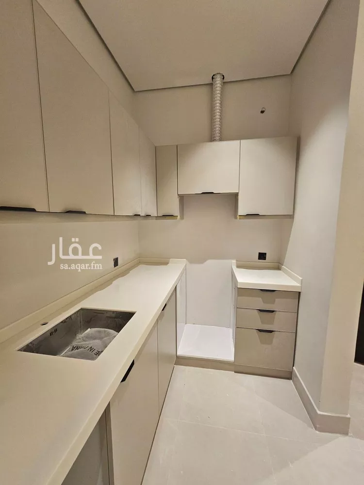 شقة للإيجار في شارع سليمان بن الأشعث, حي غرناطة, مدينة الرياض, منطقة الرياض صورة 3