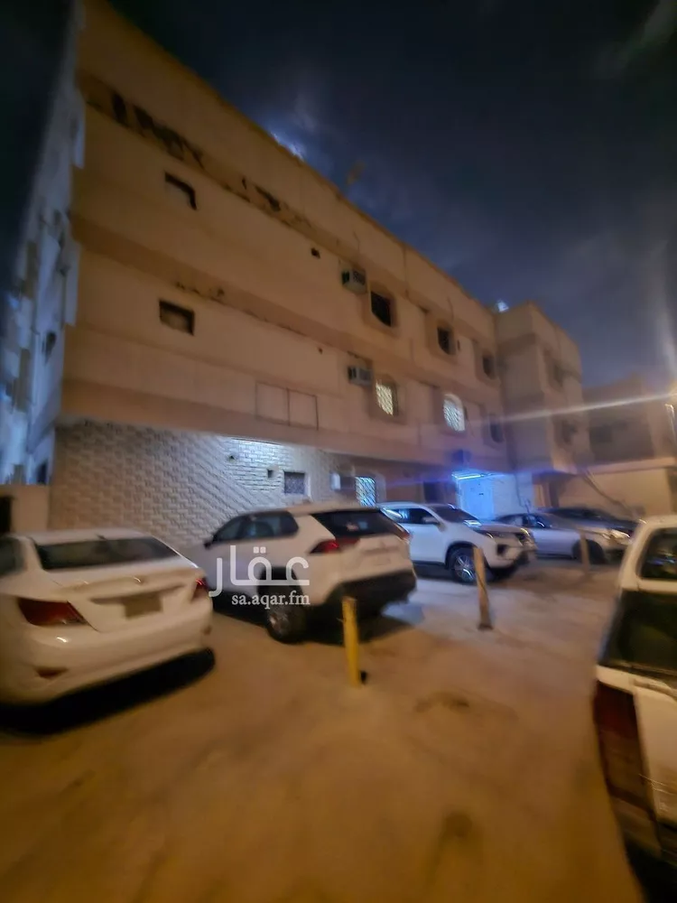 عمارة للبيع في شارع أبي حفص الدمشقي, حي الملز, مدينة الرياض, منطقة الرياض صورة 2