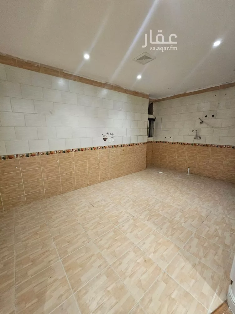 شقة للإيجار في شارع سراقة بن عمرو, حي الشهداء, مدينة الرياض, منطقة الرياض صورة 2