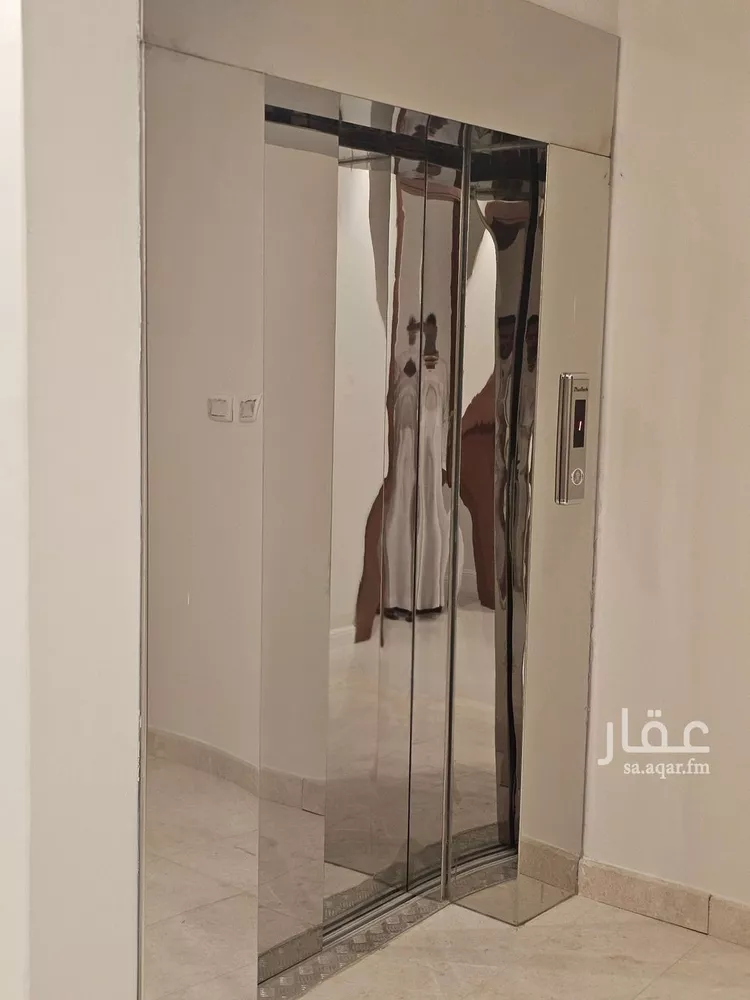 فيلا للإيجار في شارع المحلة الكبرى, حي الشهداء, مدينة الرياض, منطقة الرياض صورة 4