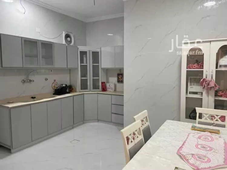 شقة للإيجار في شارع سمره بن حبيب ، حي بئر عثمان ، المدينة المنورة ، منطقة المدينة المنورة صورة 2