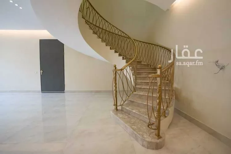 Villa for Sale in Riyadh Al Mahdiyah 16