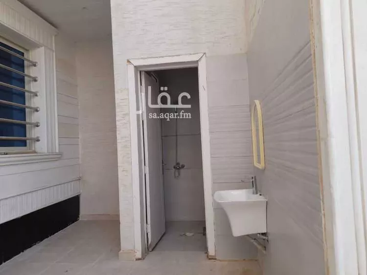 فيلا للبيع في شارع القاسم بن عبدالواحد, حي طويق, مدينة الرياض, منطقة الرياض صورة 2