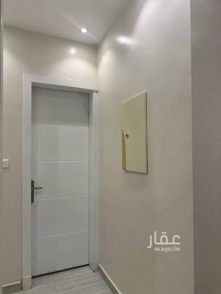 فيلا للبيع في شارع فؤاد محمد عمر توفيق, حي المهدية, مدينة الرياض, منطقة الرياض 18