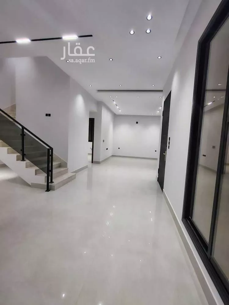 Villa for Sale in Riyadh Al Mahdiyah صورة 5