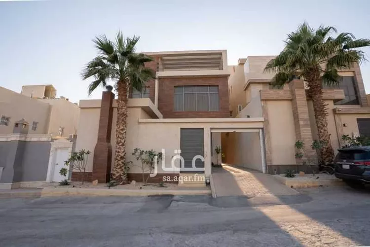 فيلا للبيع في شارع السيد عبدالله شطا, حي المهدية, مدينة الرياض, منطقة الرياض 1 صورة