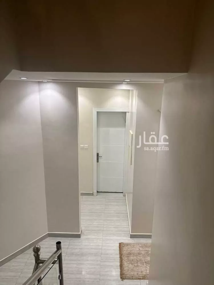 فيلا للبيع في شارع فؤاد محمد عمر توفيق, حي المهدية, مدينة الرياض, منطقة الرياض 19