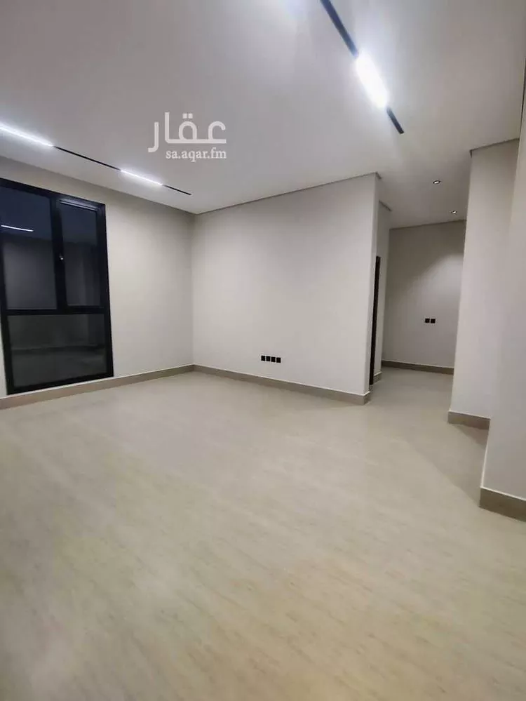 فيلا للبيع في شارع اسماعيل بن صبيح, حي المهدية, مدينة الرياض, منطقة الرياض صورة 3