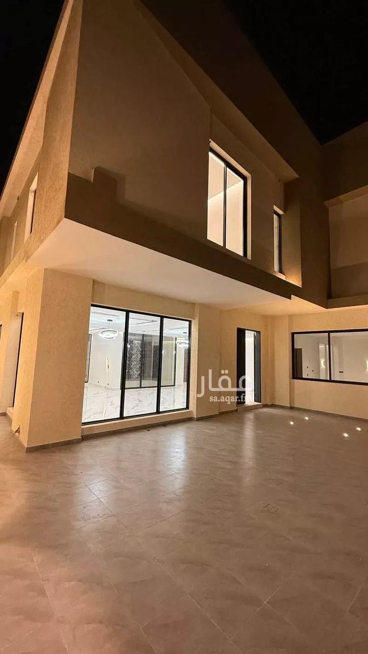 فيلا للبيع في شارع عبدالعزيز بن أبي محذورة, حي المهدية, مدينة الرياض, منطقة الرياض 6