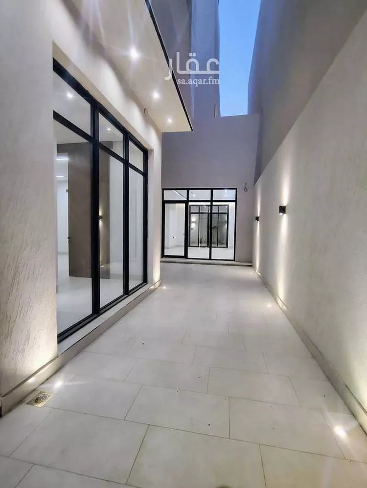 Villa for Sale in Riyadh Al Mahdiyah