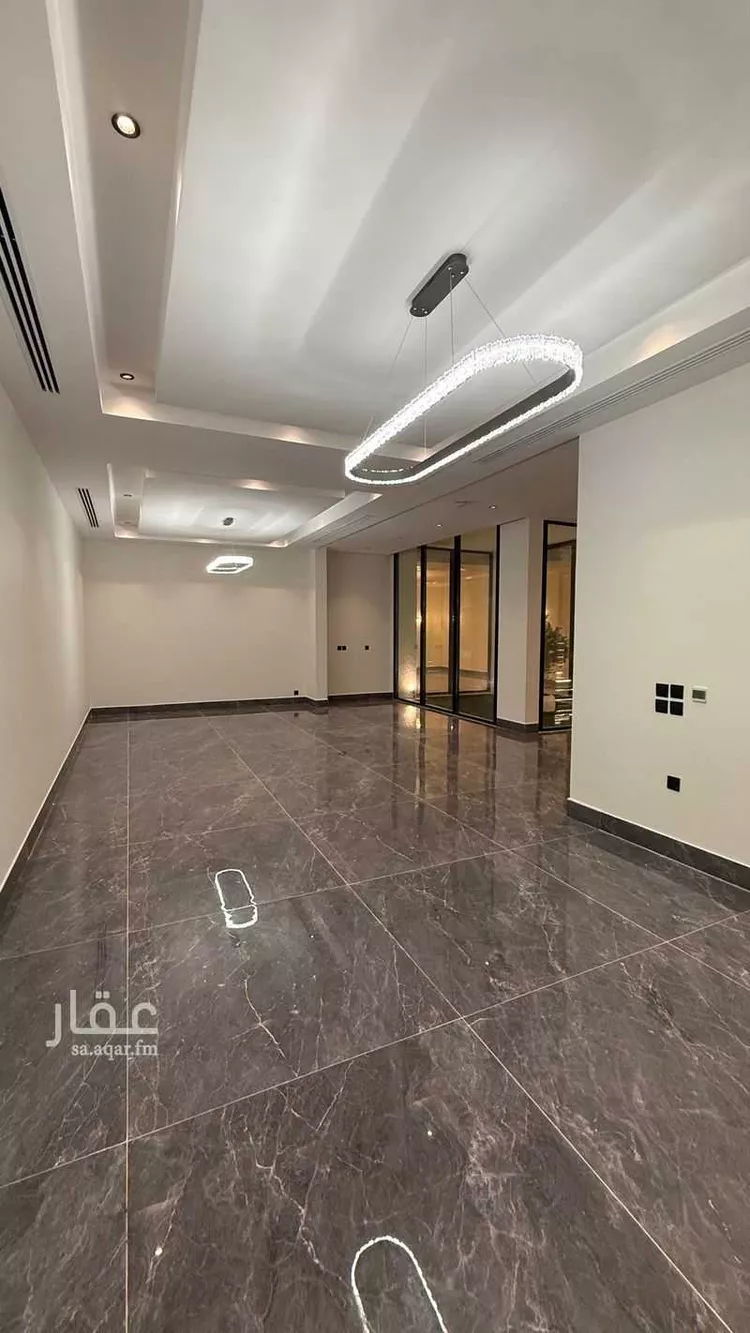 فيلا للبيع في شارع عبدالعزيز بن أبي محذورة, حي المهدية, مدينة الرياض, منطقة الرياض 7