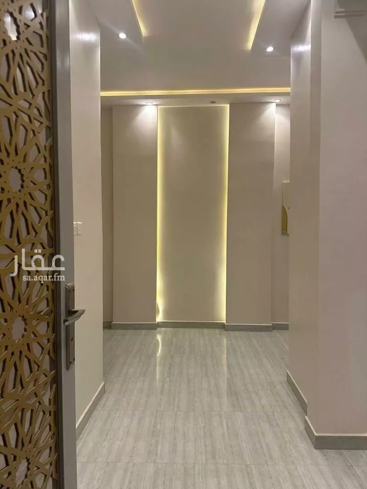 فيلا للبيع في شارع فؤاد محمد عمر توفيق, حي المهدية, مدينة الرياض, منطقة الرياض صورة 3