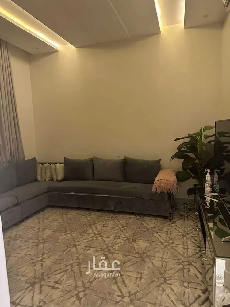 فيلا للبيع في شارع فؤاد محمد عمر توفيق, حي المهدية, مدينة الرياض, منطقة الرياض 11