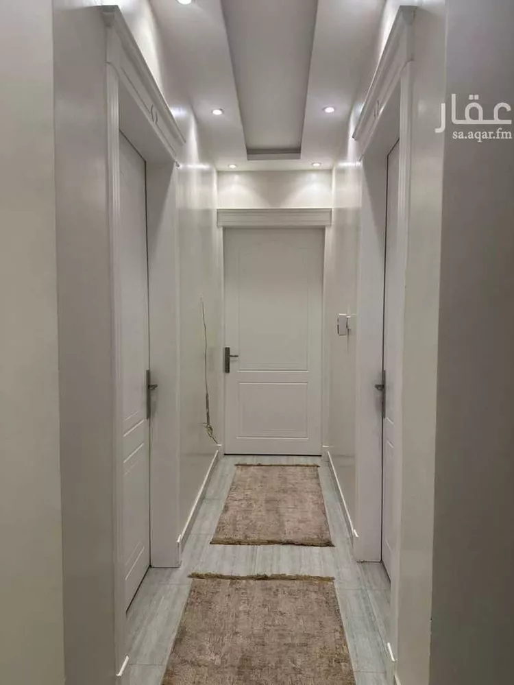 فيلا للبيع في شارع فؤاد محمد عمر توفيق, حي المهدية, مدينة الرياض, منطقة الرياض 17