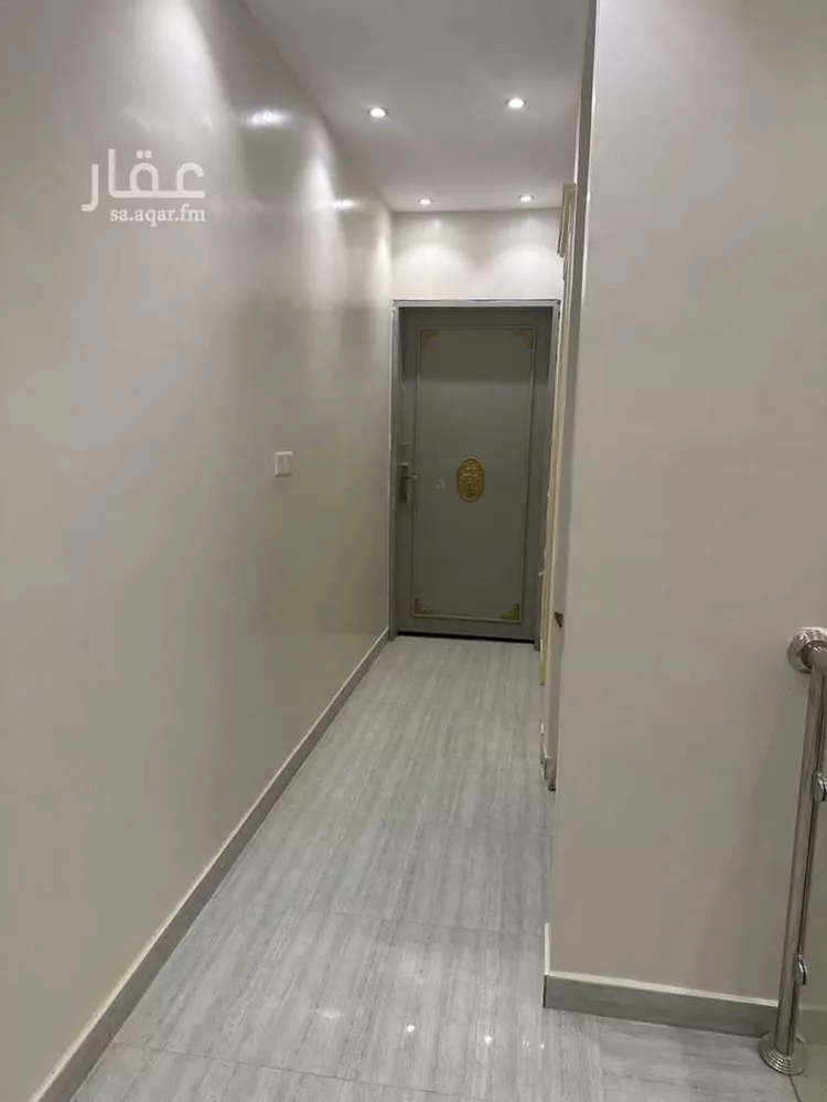 فيلا للبيع في شارع فؤاد محمد عمر توفيق, حي المهدية, مدينة الرياض, منطقة الرياض 21