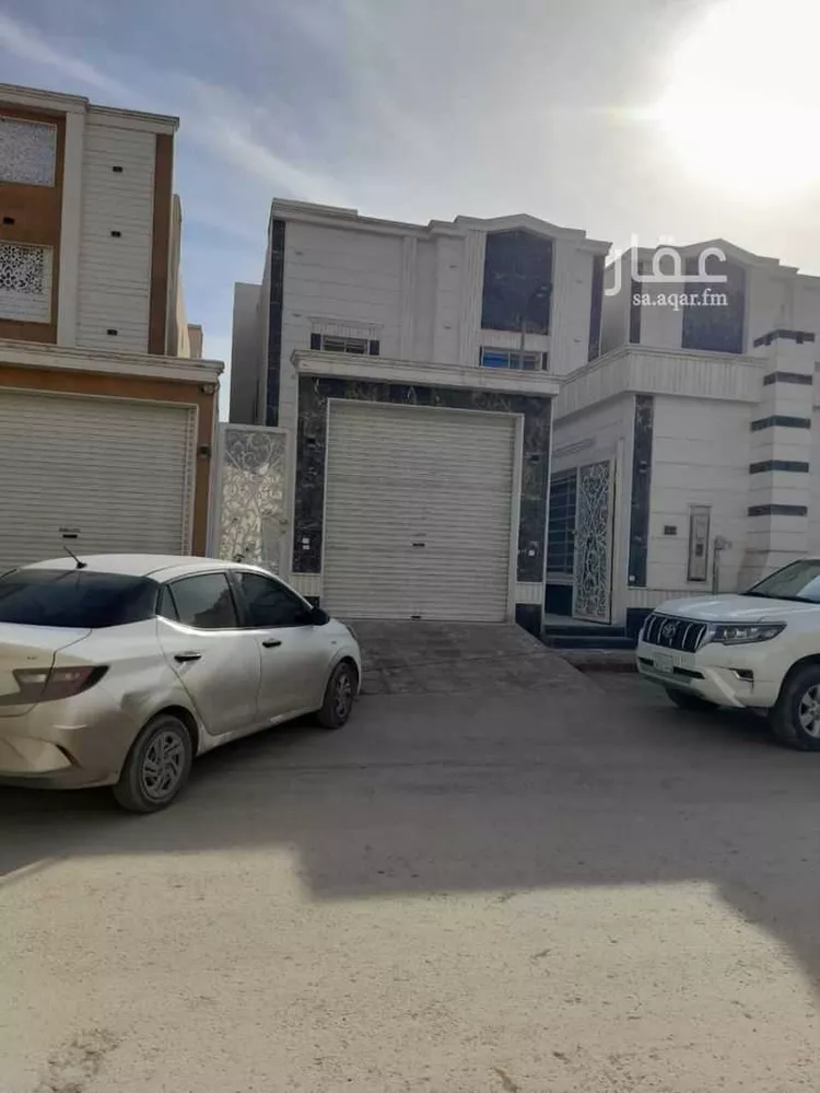 فيلا للبيع في شارع القاسم بن عبدالواحد, حي طويق, مدينة الرياض, منطقة الرياض صورة 3