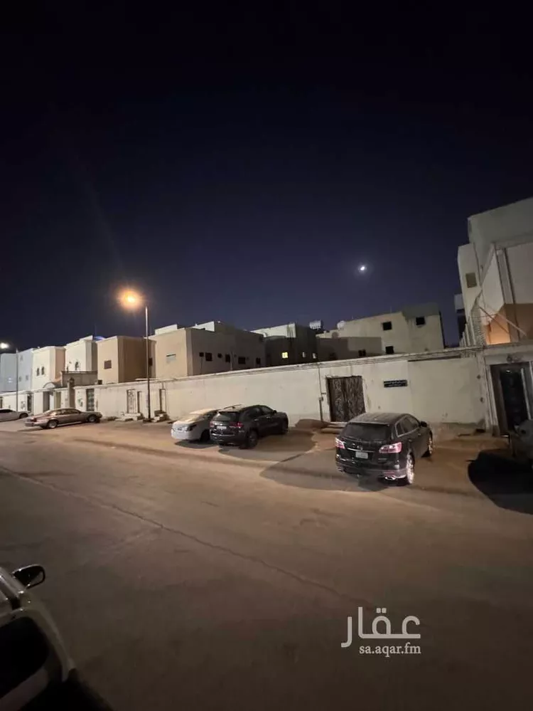 فيلا للبيع في شارع أبي الفتح السعدي, حي الملك فيصل, مدينة الرياض, منطقة الرياض صورة 2