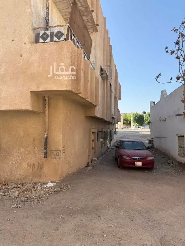 عمارة للبيع في شارع الامير عبدالمجيد بن عبدالعزيز ، حي الدويمة ، المدينة المنورة ، منطقة المدينة المنورة صورة 2