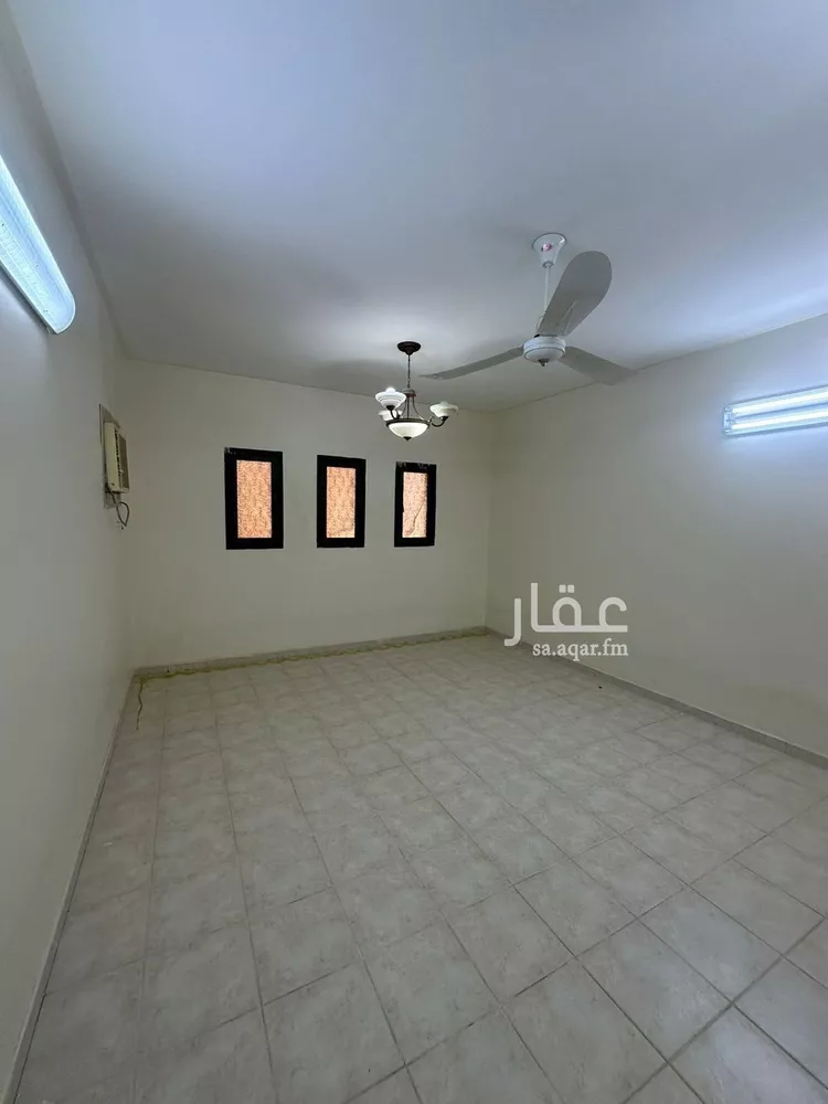 شقة للإيجار في شارع ابن بسام, حي السلام, مدينة الرياض, منطقة الرياض صورة 3