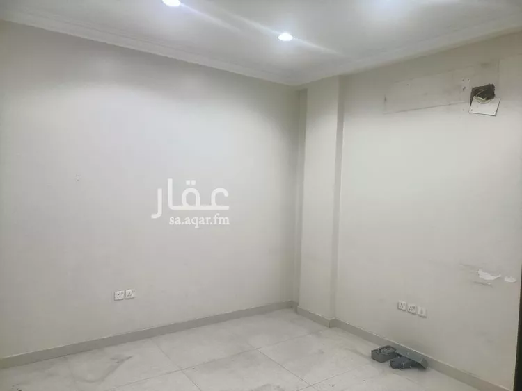 مكتب تجاري للإيجار في شارع ابي بكر الصديق الفرعي, حي الوادي, مدينة الرياض, منطقة الرياض صورة 5