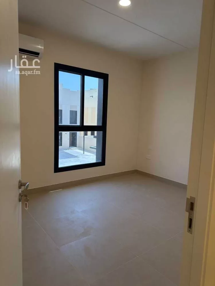 فيلا للإيجار في شارع رقم 2065, حي سدرة, مدينة الرياض, منطقة الرياض 9