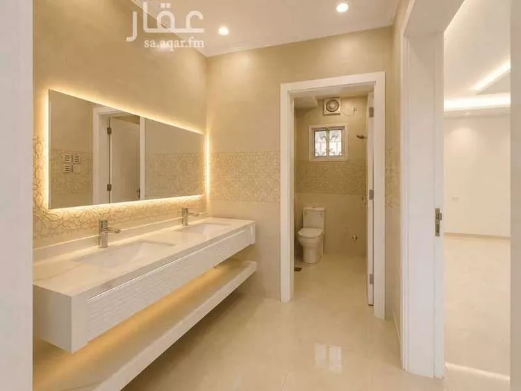 فيلا للبيع في شارع محمد بن عبدالجليل, حي المطار, مدينة المدينة المنورة, منطقة المدينة المنورة صورة 4