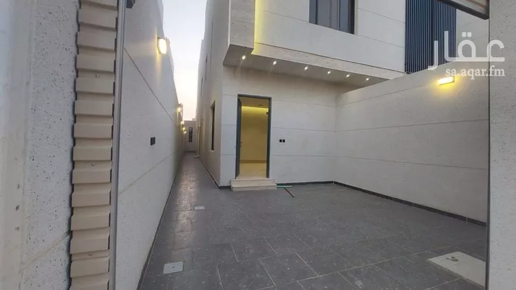 دور للبيع في شارع بشير بن صفوان, حي طويق, مدينة الرياض, منطقة الرياض صورة 4