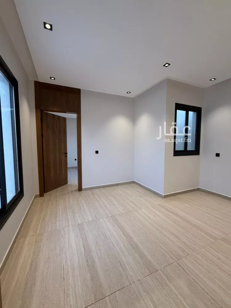 دور للبيع في شارع إبراهيم الهاشمي, حي عكاظ, مدينة الرياض, منطقة الرياض صورة 3