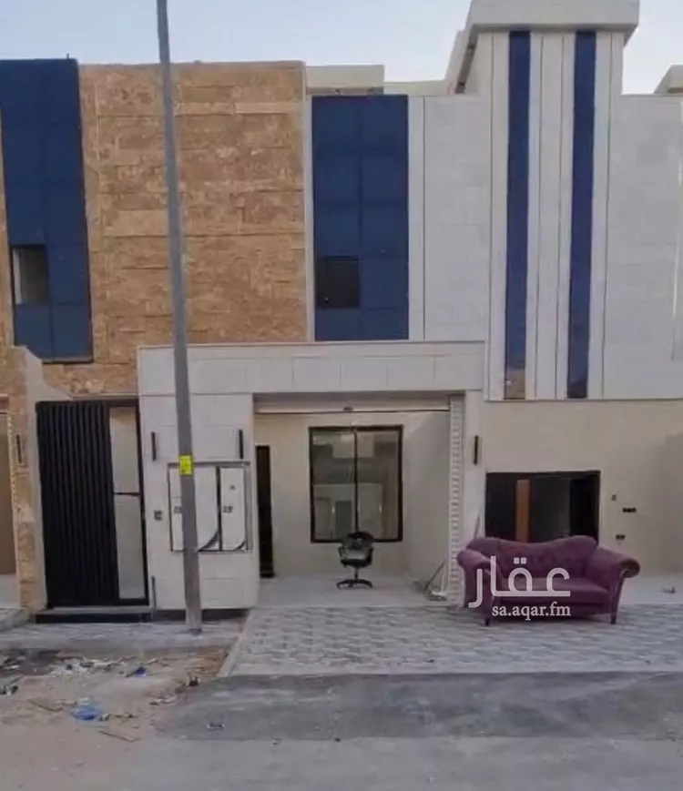 دور للبيع في شارع الرداع, حي عكاظ, مدينة الرياض, منطقة الرياض صورة 2