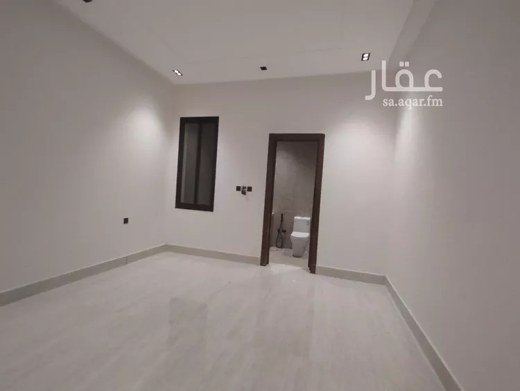 دور للبيع في شارع طليحة بن خويلد, حي طويق, مدينة الرياض, منطقة الرياض 8