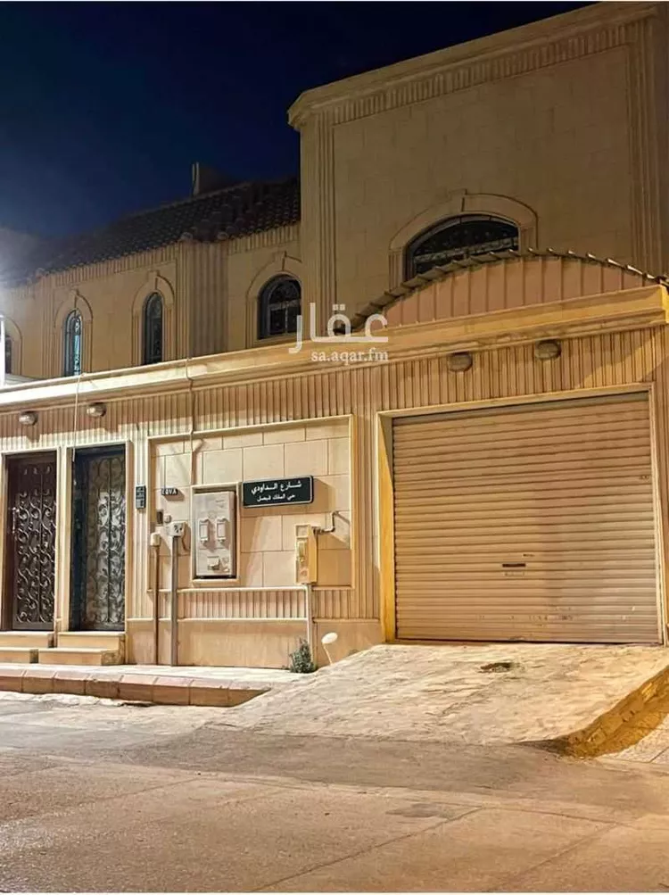 دور للبيع في شارع الداودي ، حي الملك فيصل ، الرياض ، منطقة الرياض
