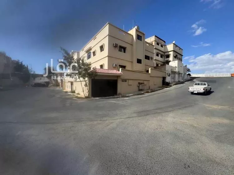 فيلا للبيع في شارع جبل الفريان, حي الجفيجف, مدينة الطائف, منطقة مكة المكرمة صورة 3