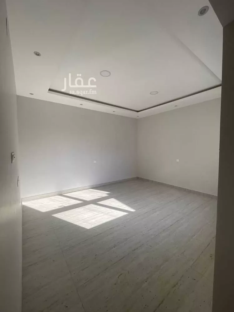 فيلا للبيع في شارع اللهيم, حي الزهرة, مدينة البكيريه, منطقة القصيم صورة 3