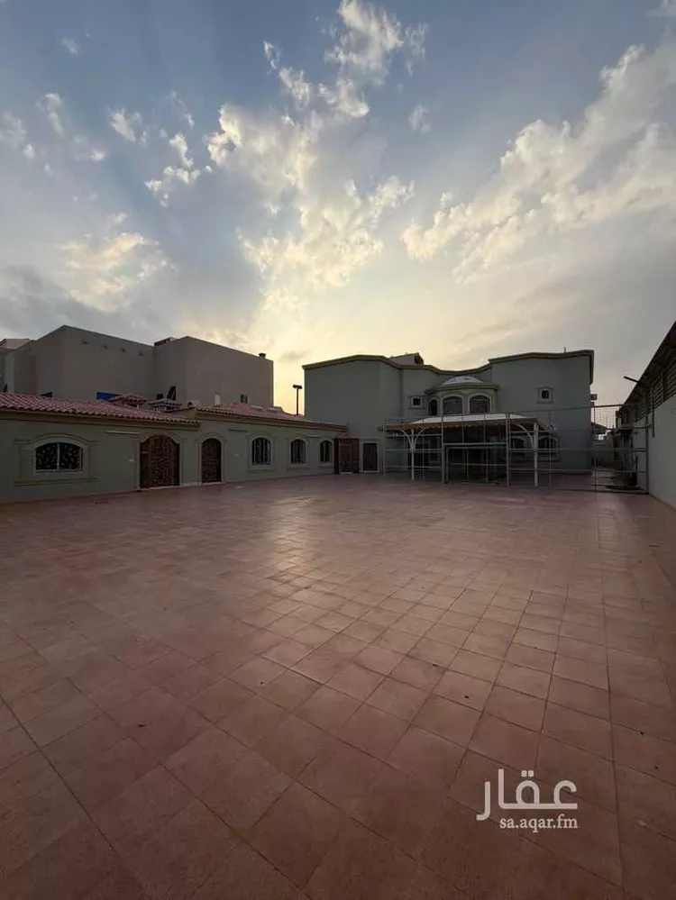 فيلا للبيع في شارع شارع الحميدي بن هزال, حي الزهرة, مدينة البكيرية, منطقة القصيم صورة 2