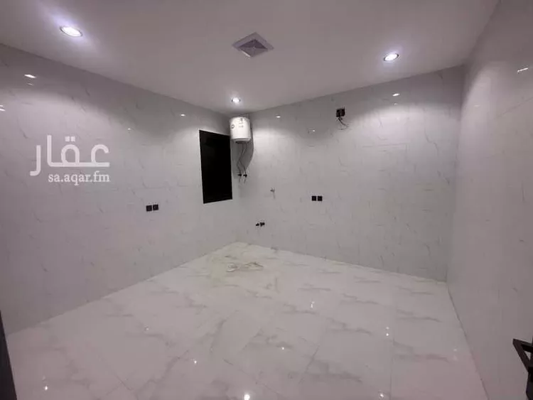 دور للإيجار في شارع الإمام مالك ، حي بدر ، الرياض ، منطقة الرياض صورة 2