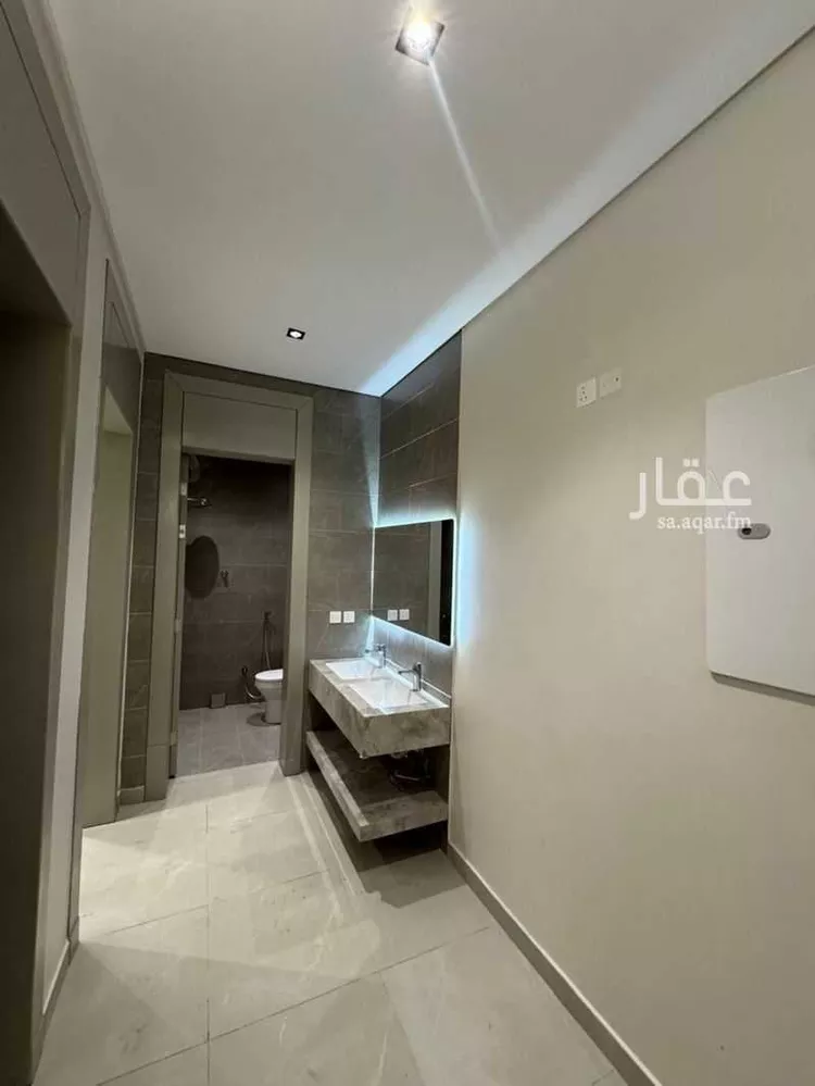 فيلا للإيجار في شارع إسماعيل الجوهري, حي السويدي الغربي, مدينة الرياض, منطقة الرياض صورة 2