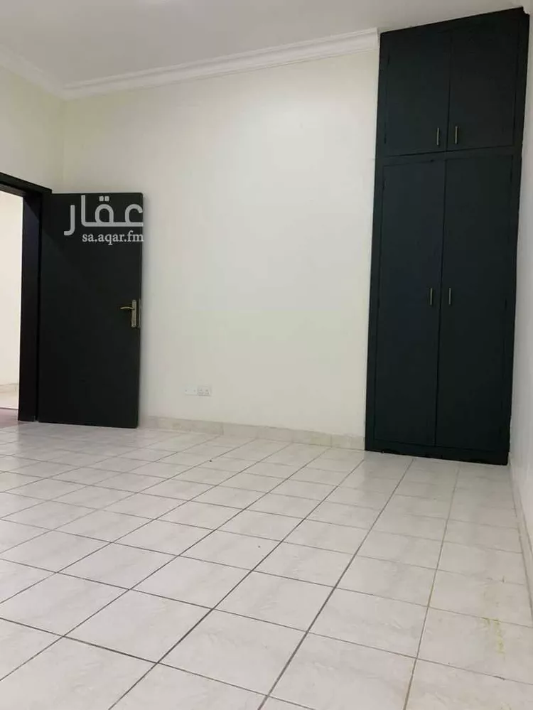 شقة للإيجار في شارع السادس عشر, حي مدينة العمال, مدينة الخبر, المنطقة الشرقية 18