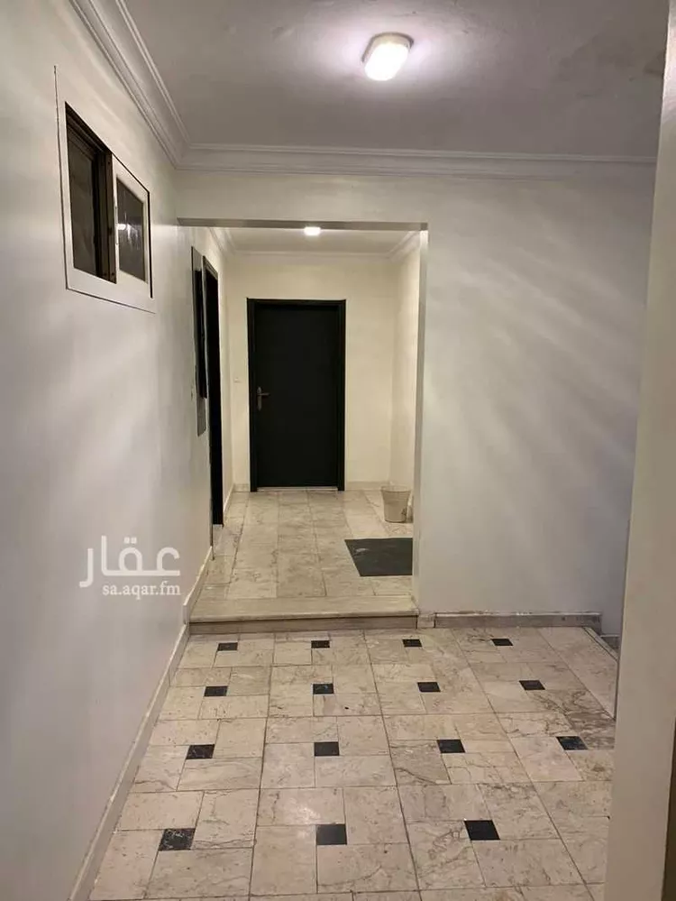 عمارة للإيجار في شارع السادس عشر, حي مدينة العمال, مدينة الخبر, المنطقة الشرقية صورة 2