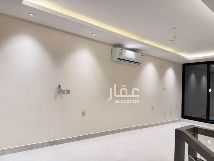 Villa for Rent in Riyadh Al Janadriyah 12
