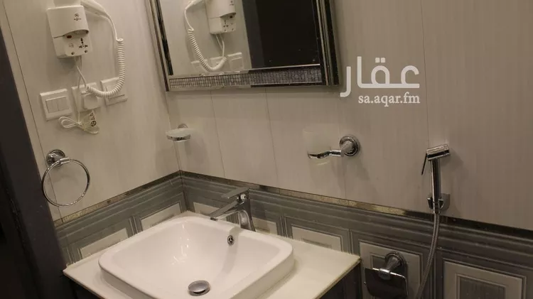 فيلا للإيجار في شارع محمد بن أبي صفرة, حي العليا, مدينة الرياض, منطقة الرياض 8