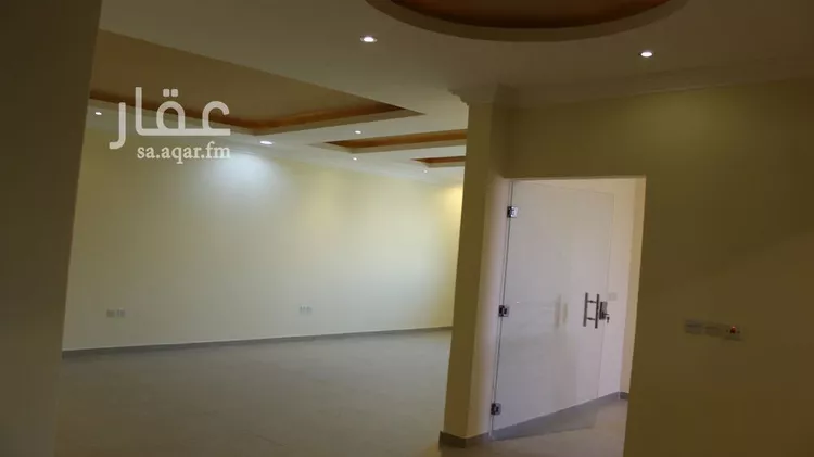 فيلا للإيجار في شارع احمد عبدالغفور عطار, حي السليمانية, مدينة الرياض, منطقة الرياض صورة 3