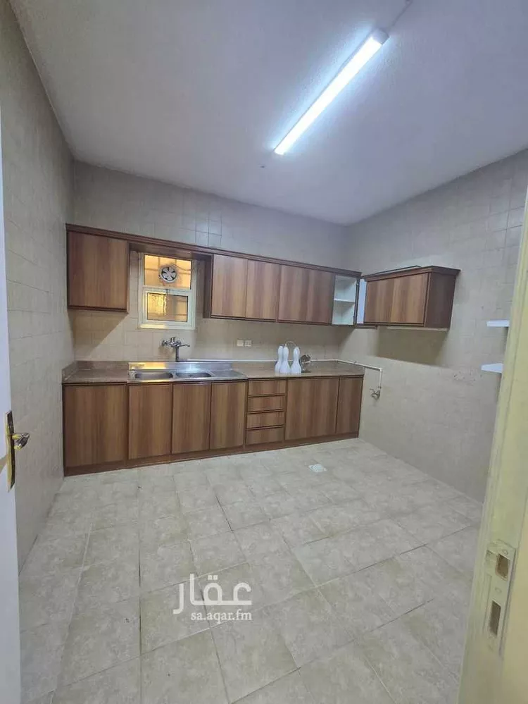 شقة للإيجار في شارع الامير عبدالله بن سعود بن عبدالله صنيتان ال سعود, حي الصحافة, مدينة الرياض, منطقة الرياض صورة 2