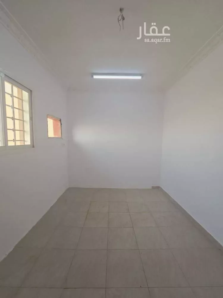 شقة للإيجار في شارع الشيخ محمد بن ابراهيم, حي ظهرة العودة شرق, مدينة امارة منطقة الرياض - الدرعيه, منطقة الرياض