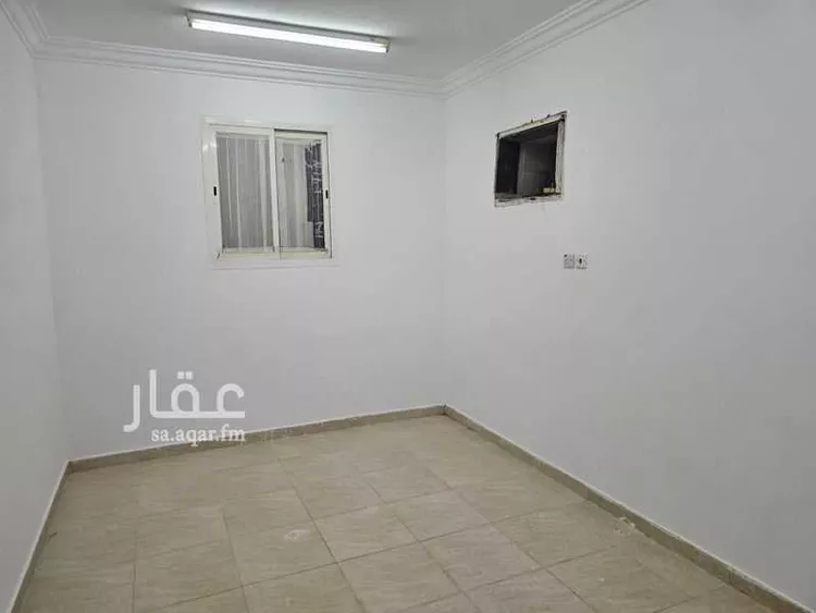 شقة للإيجار في شارع الشيخ محمد بن ابراهيم, حي ظهرة العودة شرق, مدينة امارة منطقة الرياض - الدرعيه, منطقة الرياض