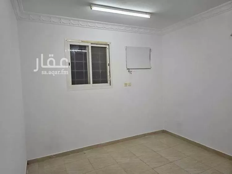 شقة للإيجار في شارع الشيخ محمد بن ابراهيم, حي ظهرة العودة شرق, مدينة امارة منطقة الرياض - الدرعيه, منطقة الرياض صورة 2